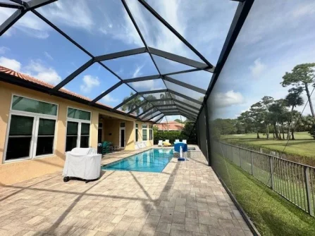 Screen Enclosures - 15