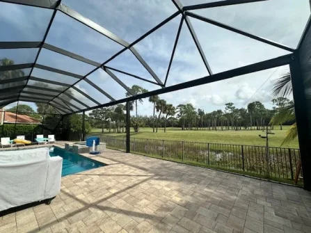 Screen Enclosures - 16